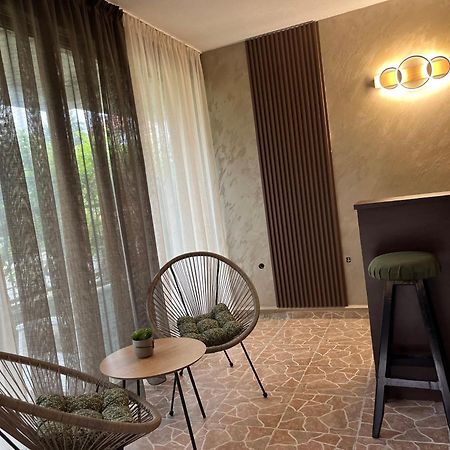 Paunovi Guest House 프리모르스코 외부 사진