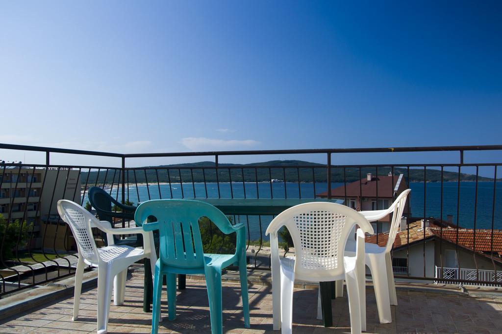 Paunovi Guest House 프리모르스코 외부 사진