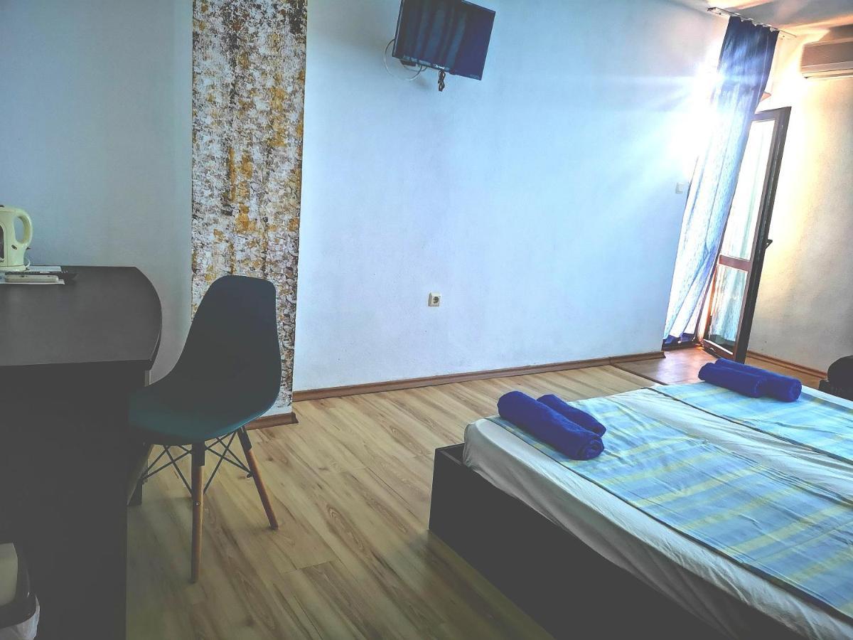 Paunovi Guest House 프리모르스코 외부 사진