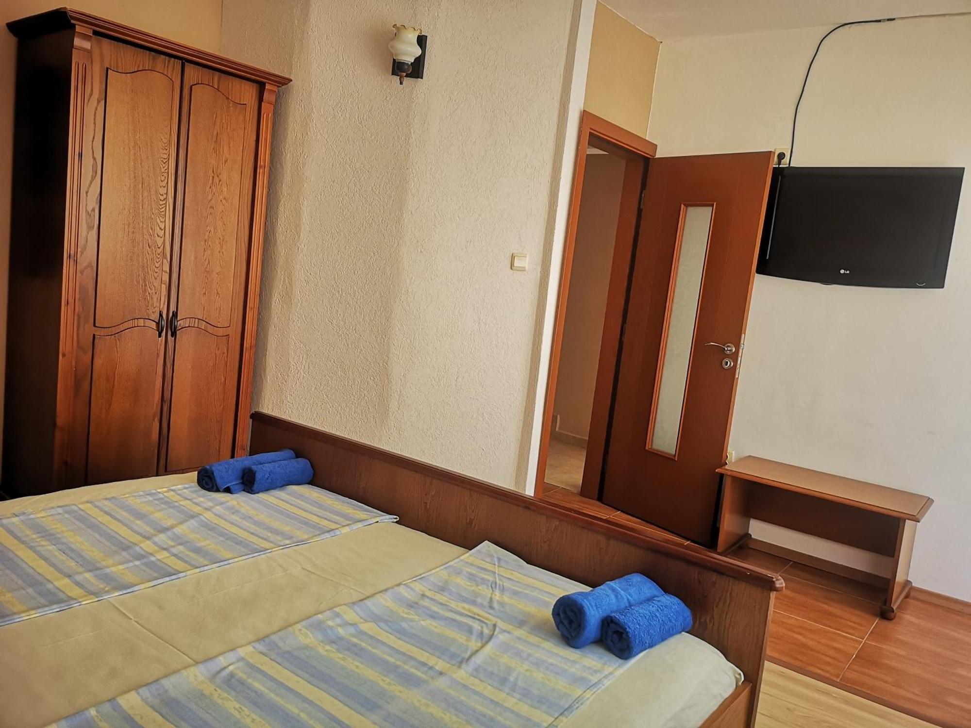 Paunovi Guest House 프리모르스코 외부 사진