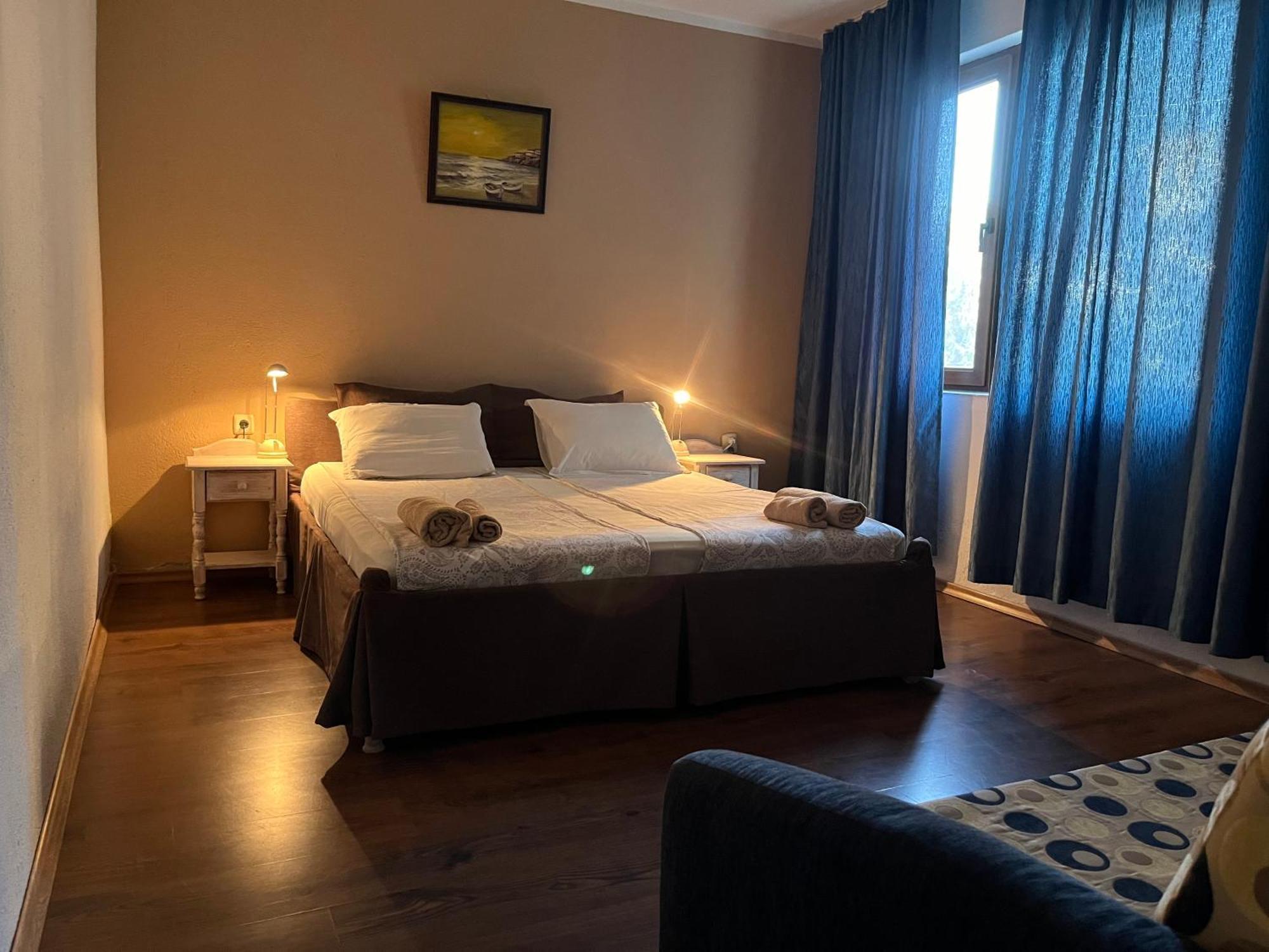 Paunovi Guest House 프리모르스코 외부 사진