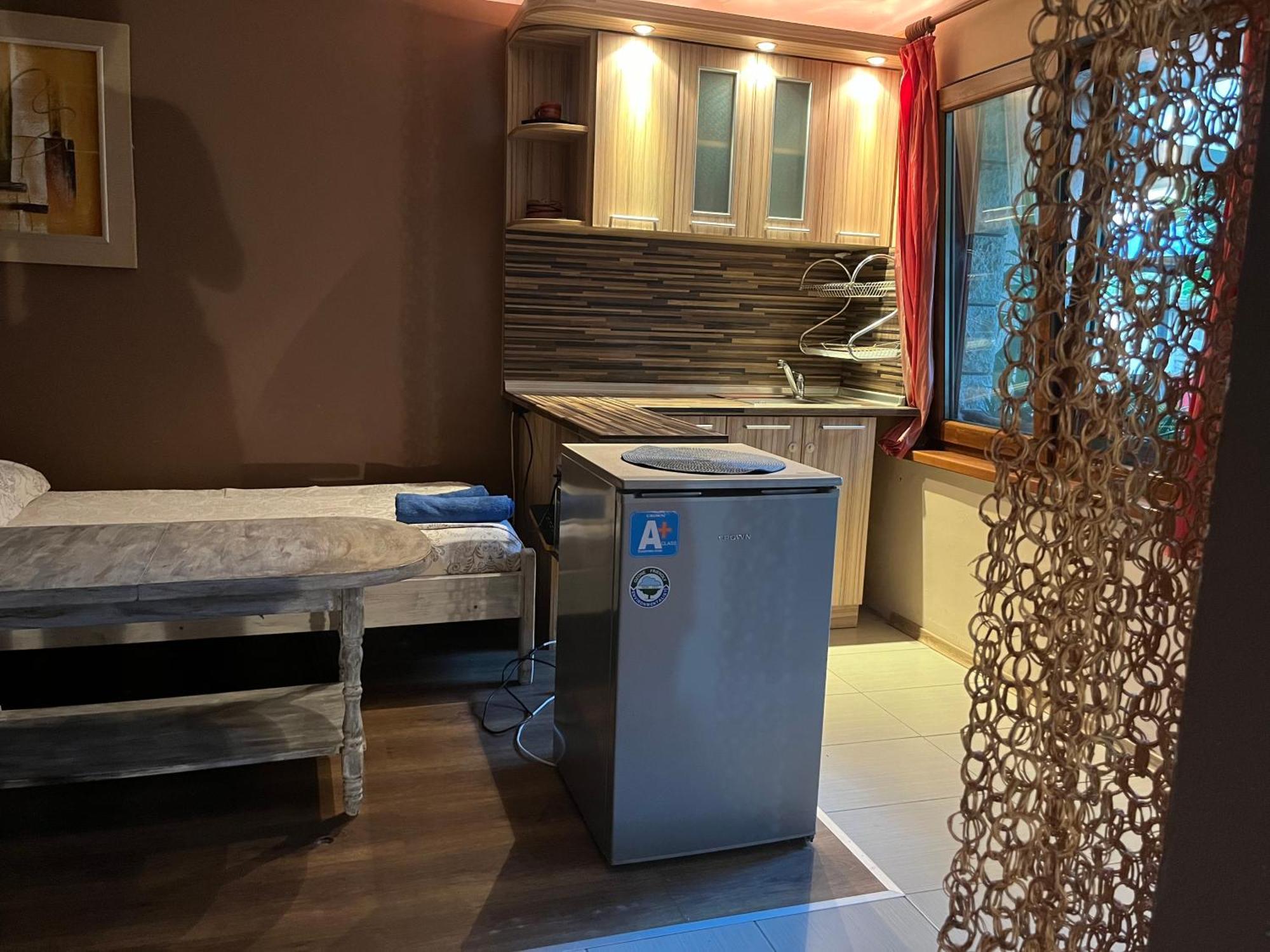 Paunovi Guest House 프리모르스코 외부 사진