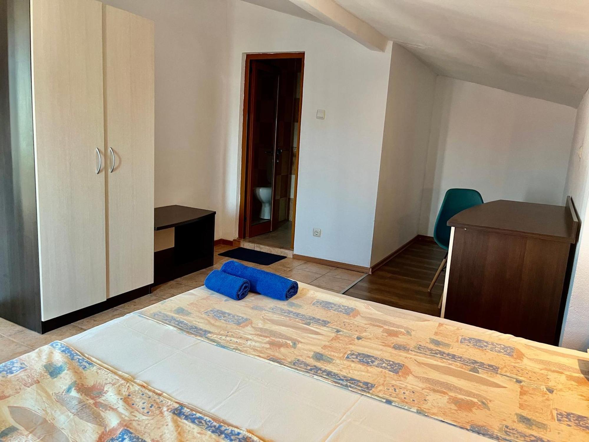 Paunovi Guest House 프리모르스코 외부 사진