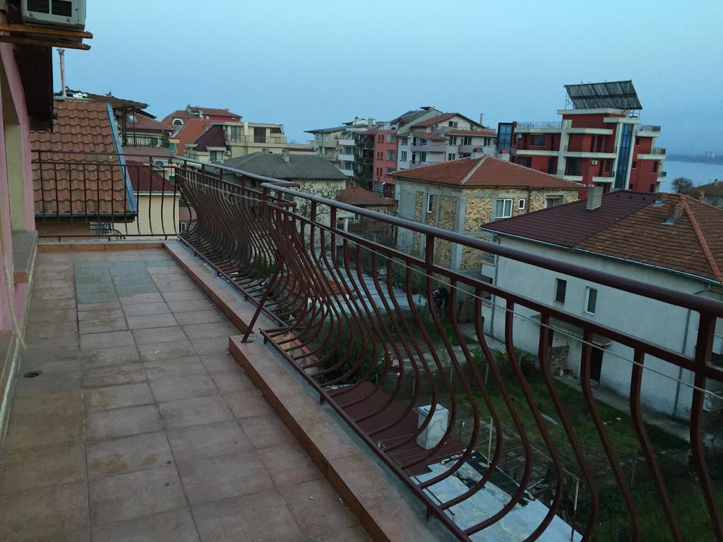 Paunovi Guest House 프리모르스코 외부 사진