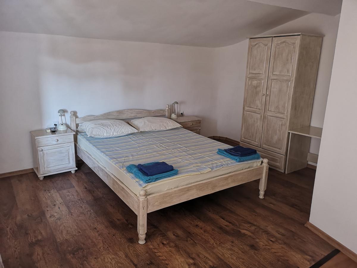 Paunovi Guest House 프리모르스코 외부 사진